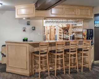 quality inn mont laurier