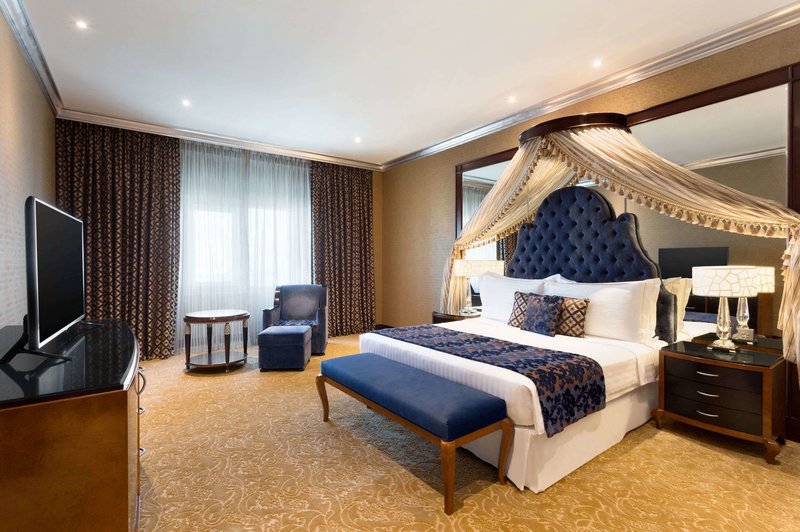 wyndham grand regency doha