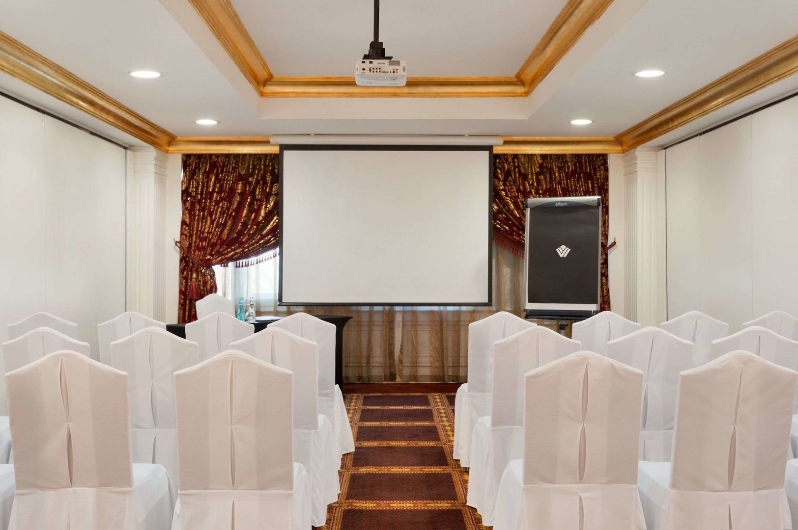 wyndham grand regency doha