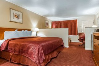 quality inn and suites gilroy