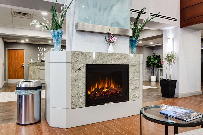 hampton inn and suites by hilton brantford conference centre