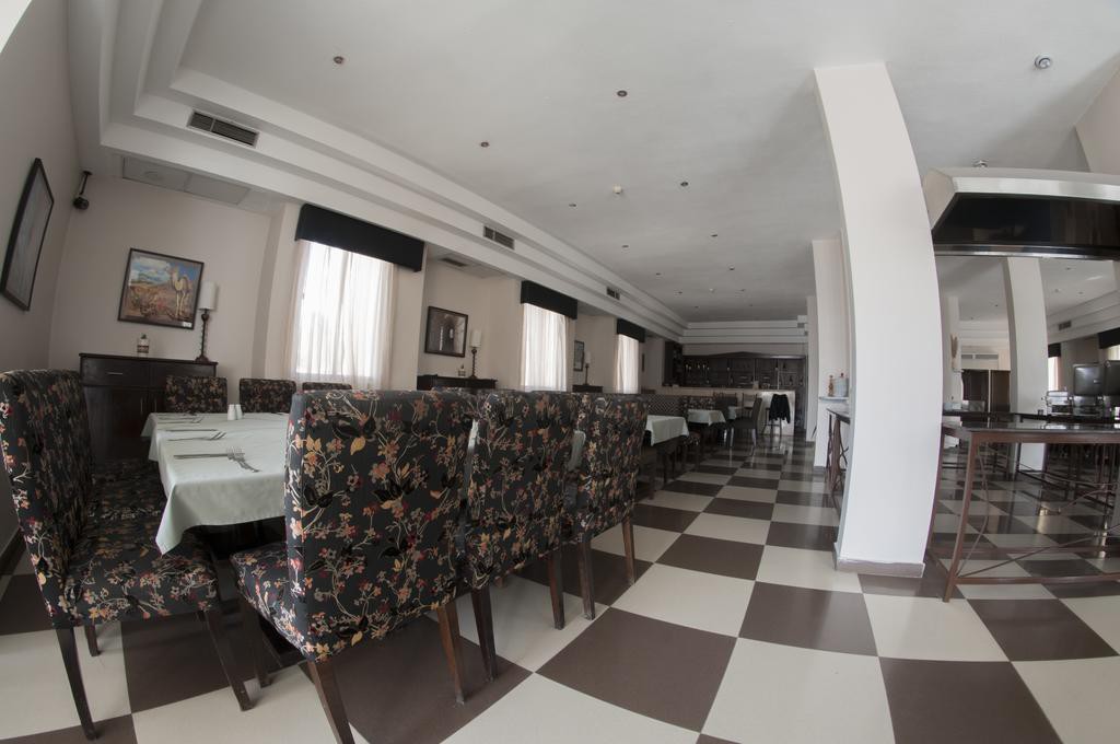 la maison hotel petra