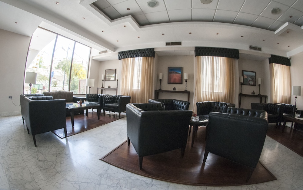 la maison hotel petra