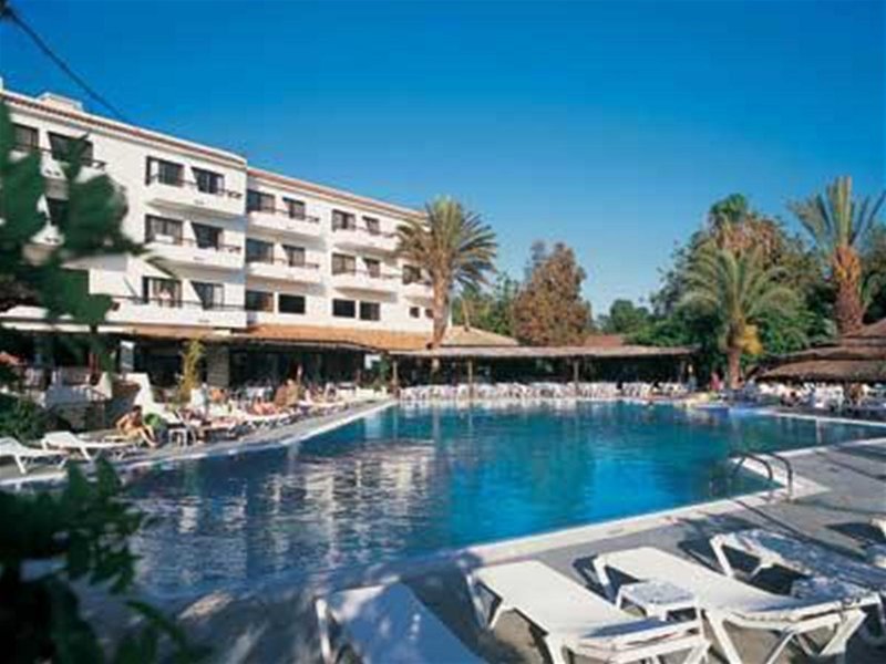 paphos gardens holiday resort