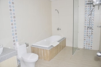 puri saron senggigi hotel