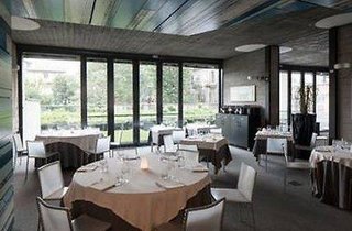 duparc contemporary suites