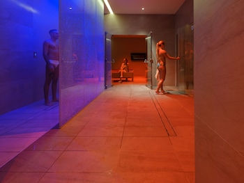 parc hotel germano suites