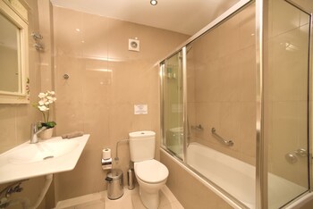 isabella country house