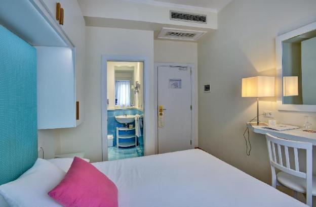 hotel regina sorrento