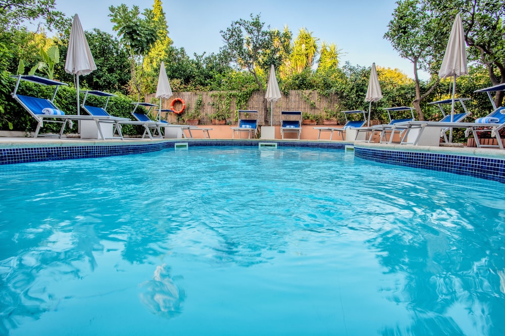 hotel regina sorrento