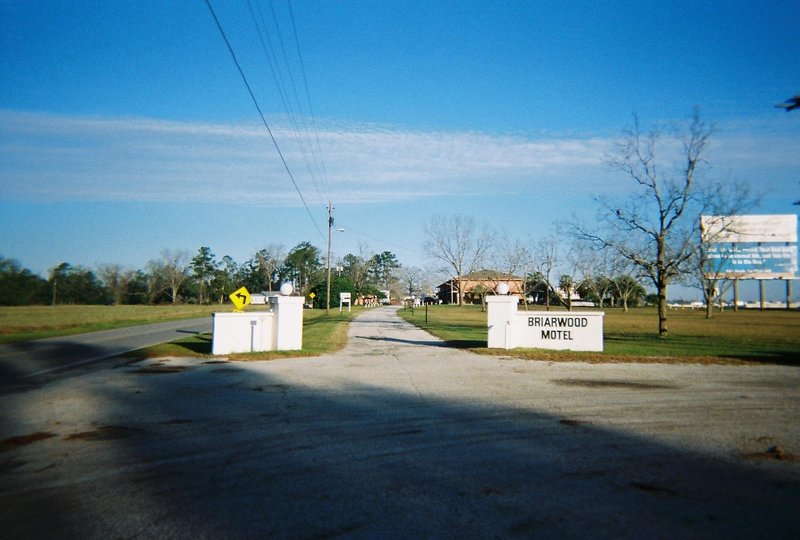 briarwood motel valdosta