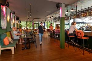 stayokay maastricht hostel