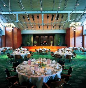 dekra congresshotel wart