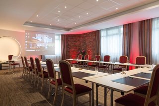 grand hotel de courtoisville