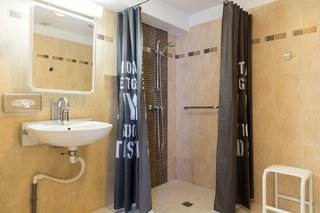 grand hotel de courtoisville