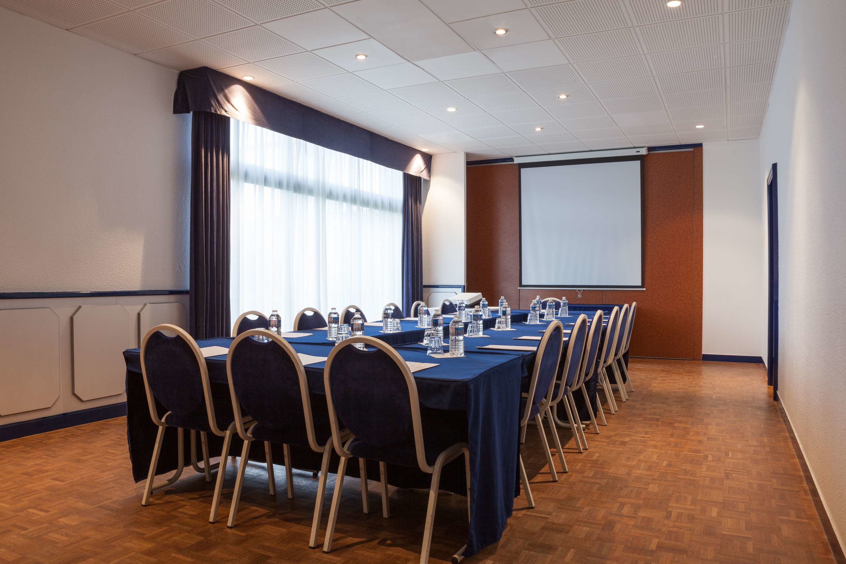 kyriad direct rennes ouest