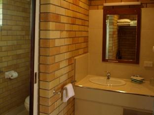 pacific paradise motel