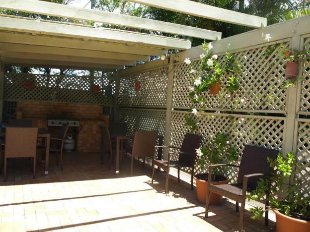 pacific paradise motel