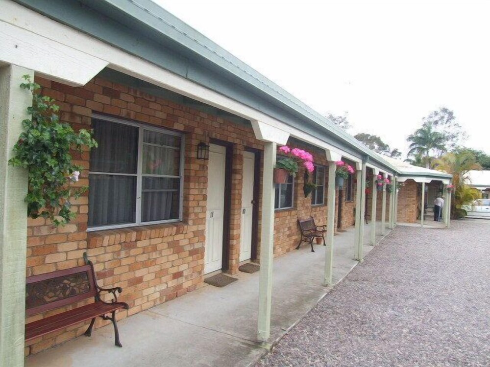 pacific paradise motel