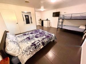 nomads noosa backpackers hostel