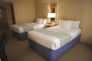 La Quinta Inn & Suites By Wyndham Deerfield Beach I-95,Deerfield Beach>>Boca Raton,3 star