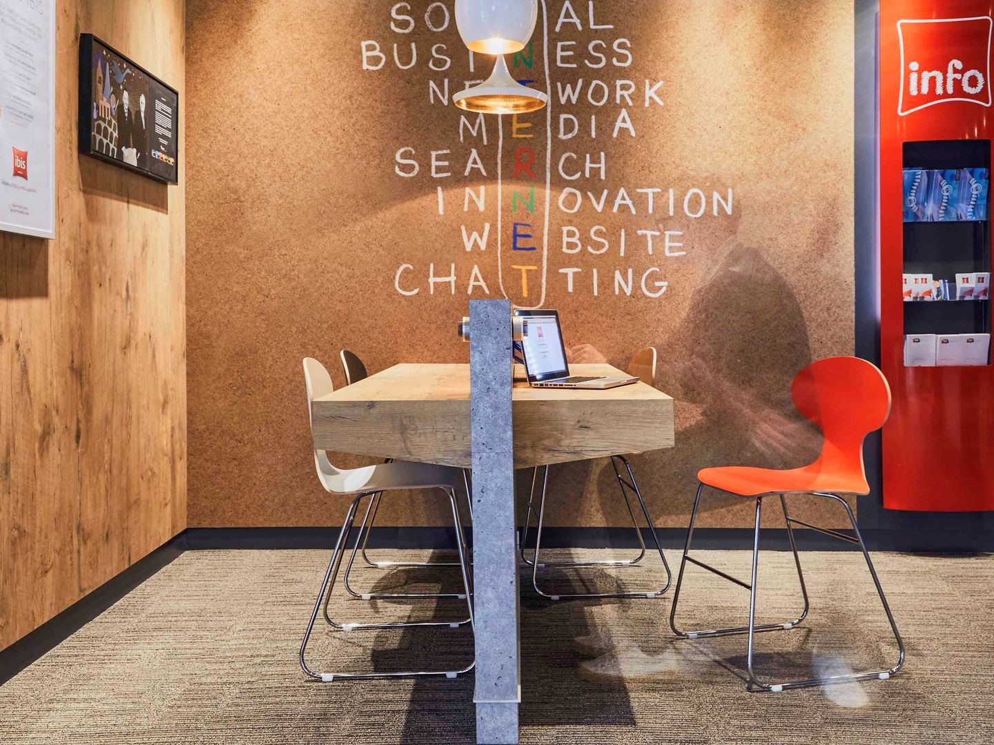 ibis toulon la seyne sur mer