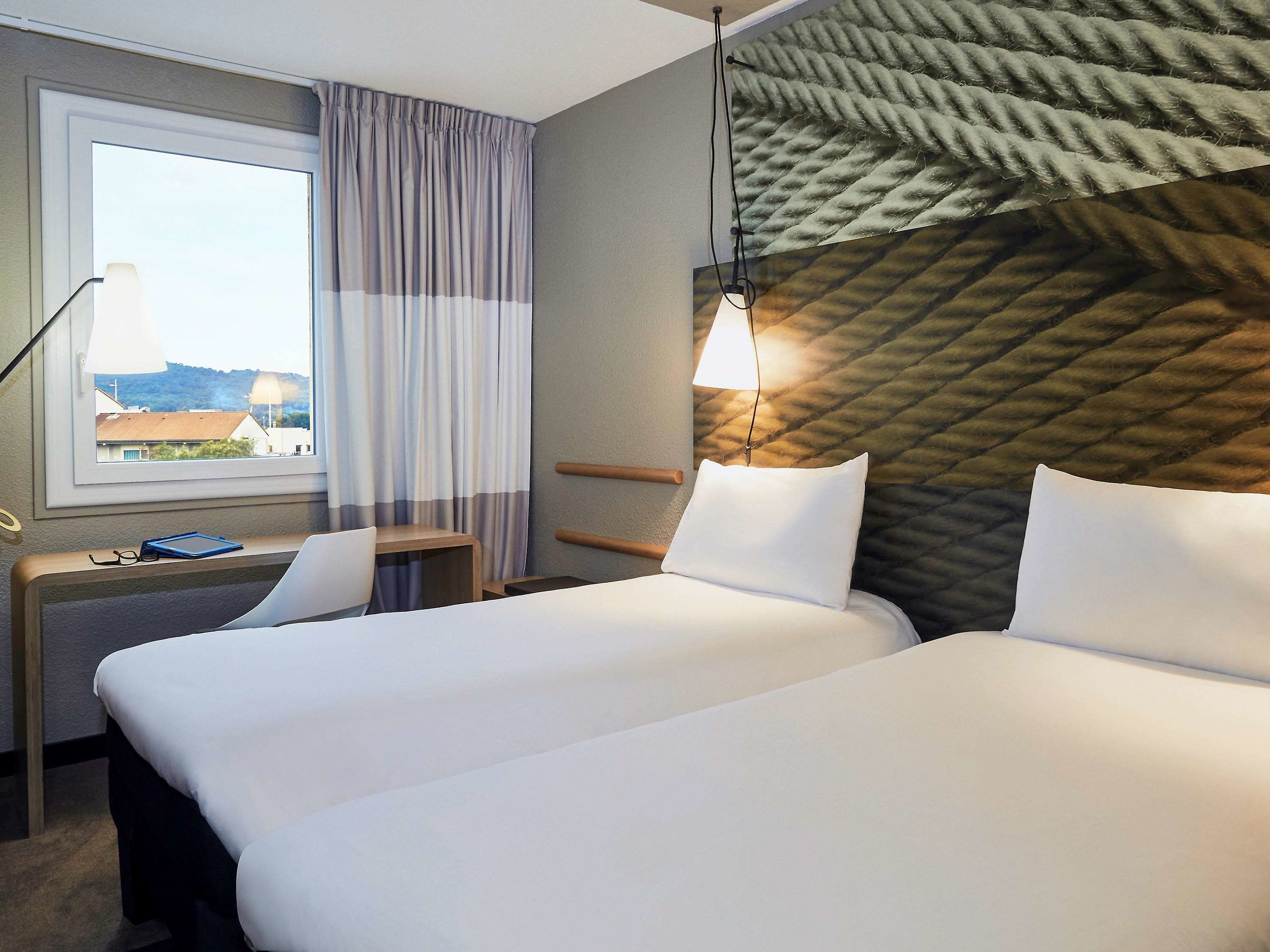 ibis toulon la seyne sur mer