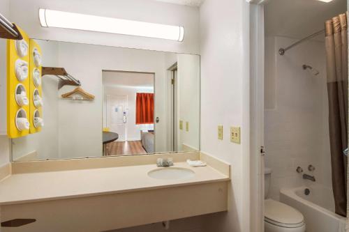 Hotel-Img