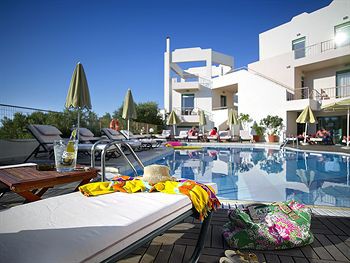 bella vista hotel by checkin