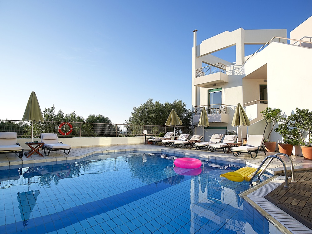 bella vista hotel by checkin