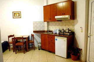 danelis studios and apartments