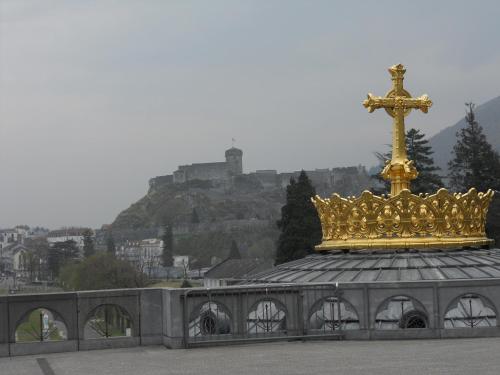 lourdes