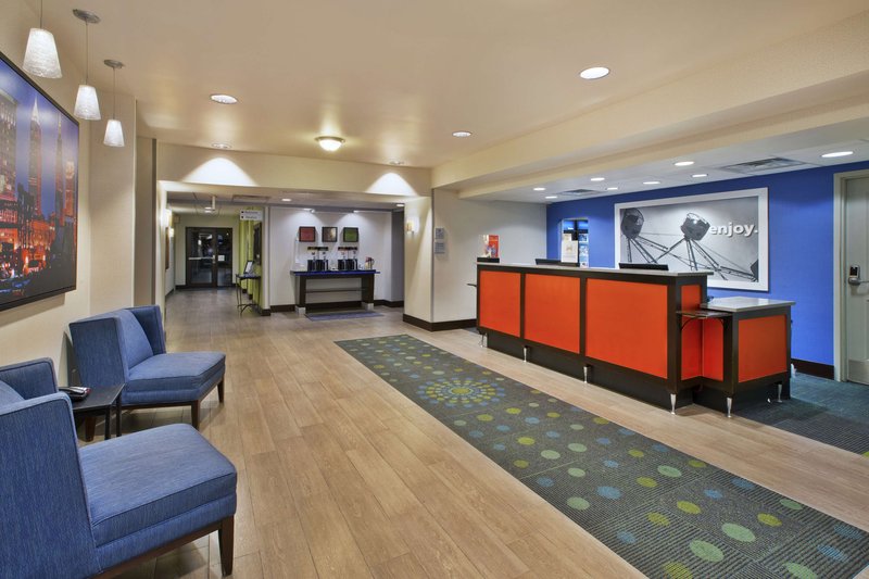 hampton inn and suites elyria