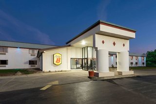 super 8 by wyndham cleveland