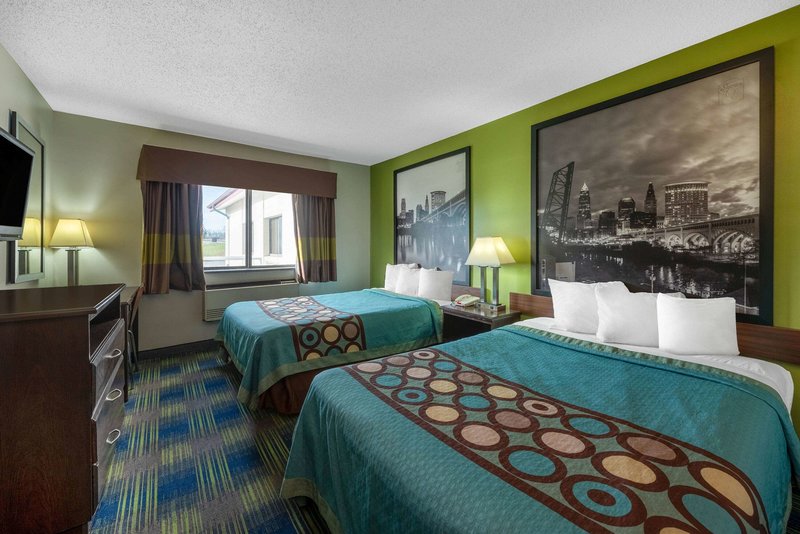 super 8 by wyndham cleveland