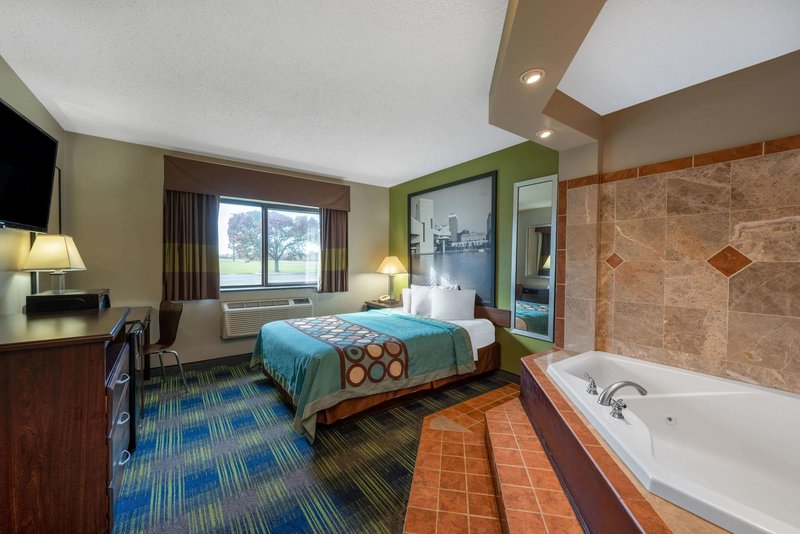 super 8 by wyndham cleveland
