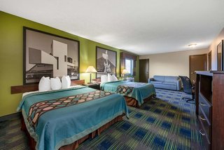 super 8 by wyndham cleveland