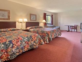 super 8 by wyndham cleveland