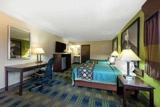 super 8 by wyndham cleveland