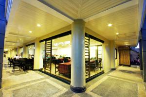 hotel fleuris palawan