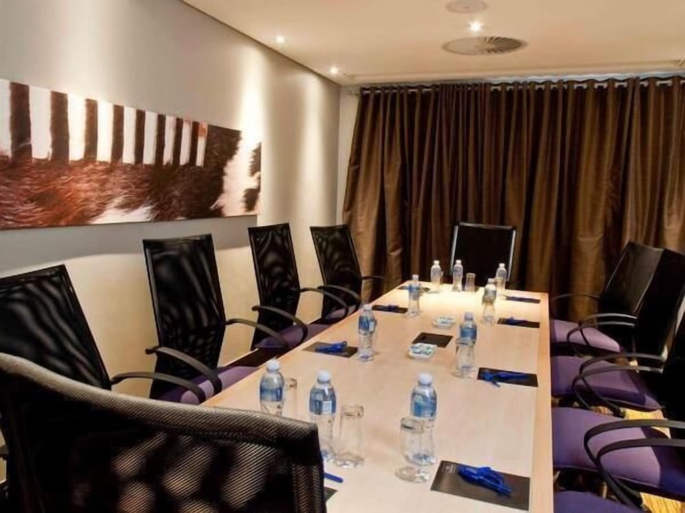 peermont metcourt hotel at umfolozi