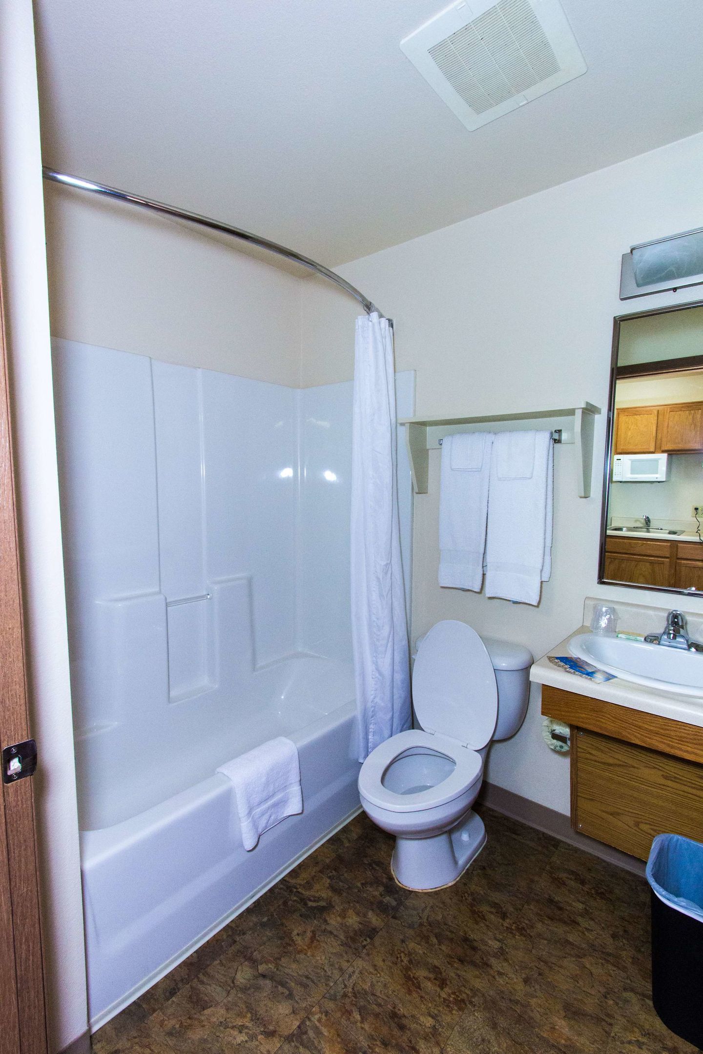 extended stay america select suites fayetteville i 49