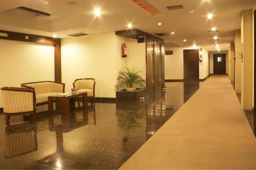 hotel legend sarovar portico baddi