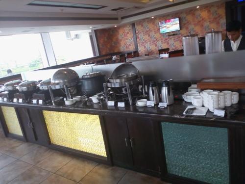 hotel legend sarovar portico baddi
