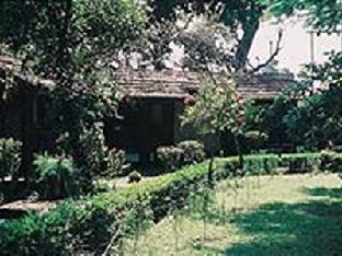 Safari Adventure Lodge,Near Elephant Breeding Centre,3 star