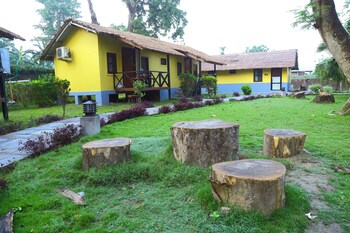 safari adventure lodge