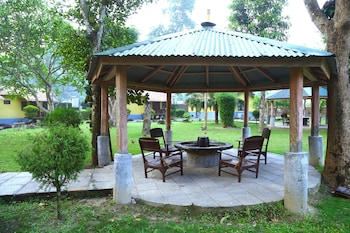 safari adventure lodge