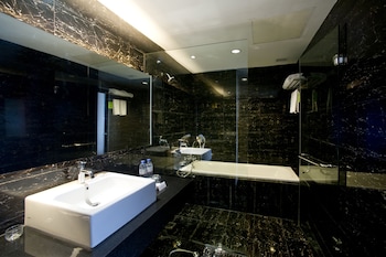 grand zuri jababeka cikarang