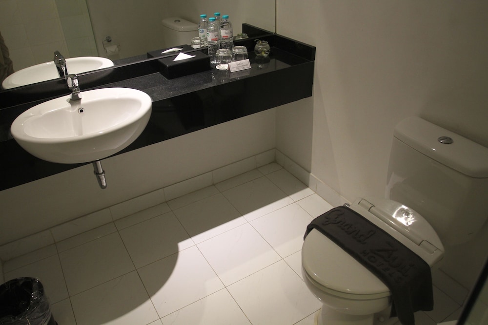 grand zuri jababeka cikarang