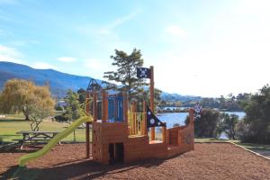 Riverfront Motel & Restaurant,Glenorchy>>Berriedale,3 star